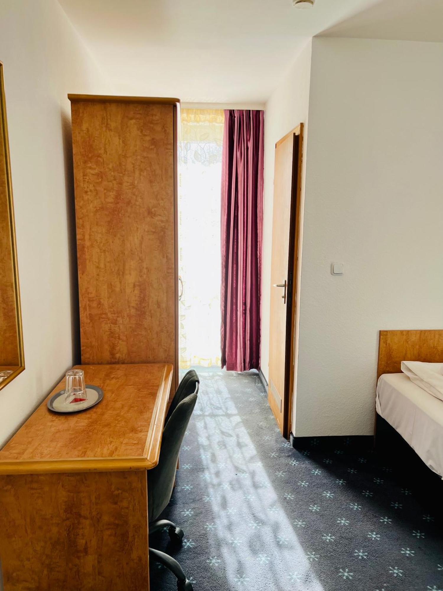 Hotel Neo Cologne Bonn Airport Rösrath Eksteriør bilde